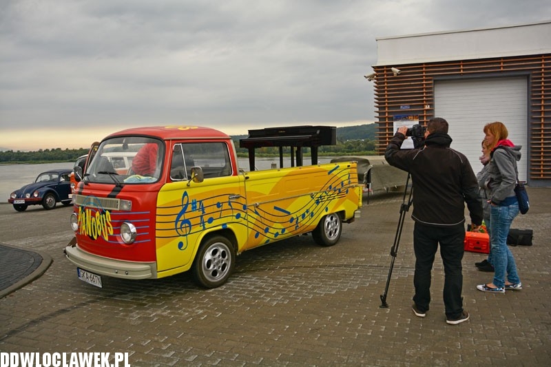Pianobus Tomka Stroynowskiego