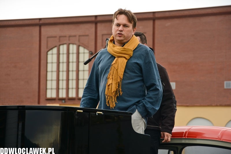 Pianobus Tomka Stroynowskiego