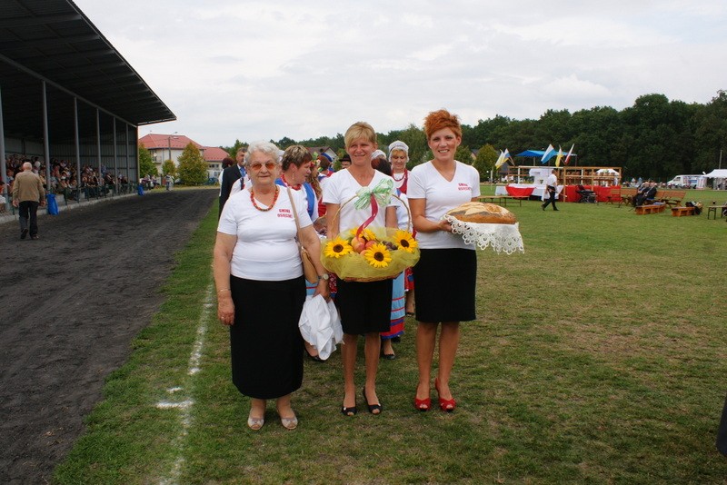 Dożynki w Osięcinach