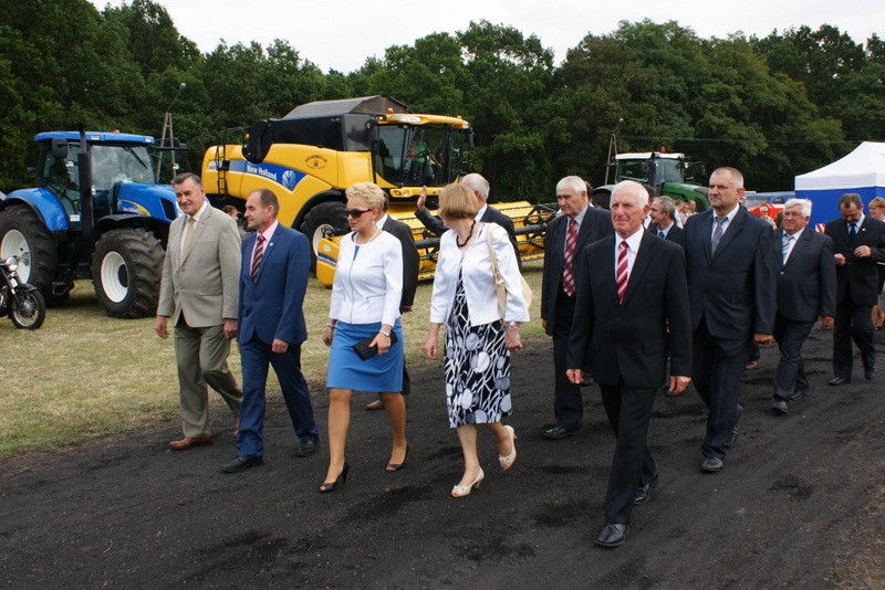 Dożynki w Osięcinach