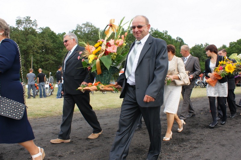 Dożynki w Osięcinach