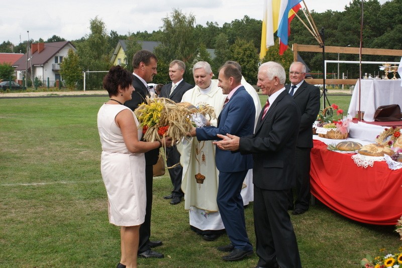 Dożynki w Osięcinach