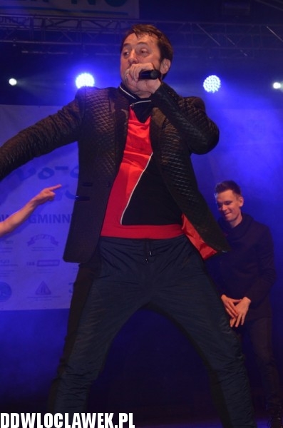 Koncert zespołu Boys na dożynkach w Karnkowie