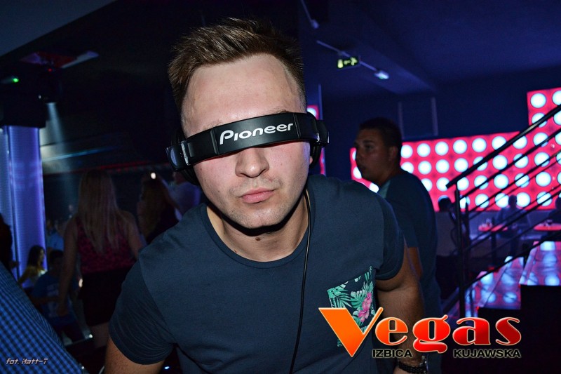 Weekend w klubie Vegas część I