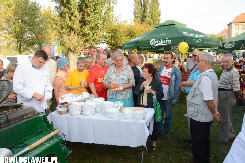 Festyn ze spółkami na bulwarach