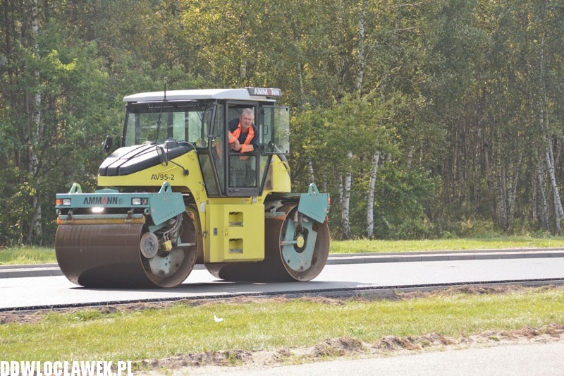 Nowa nawierzchnia na al. Kazimierza Wielkiego