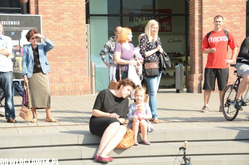 Dzień bez samochodu na placu Grodzkim