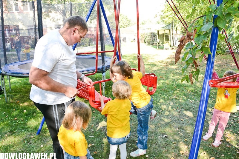 Pracownicy Orlenu i koszykarze w Maluchu