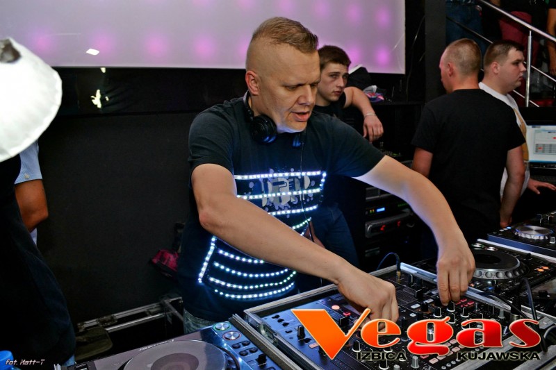II Urodziny klubu Vegas część I