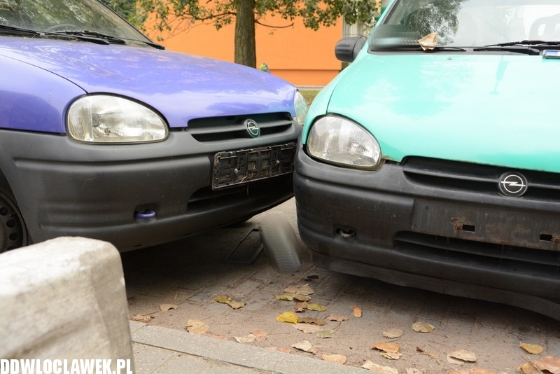 Zderzyły się trzy ople corsa na Łanowej
