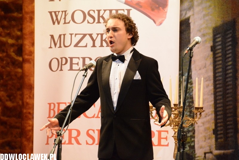 W Drodze do La Scali w Pałacu Bursztynowym