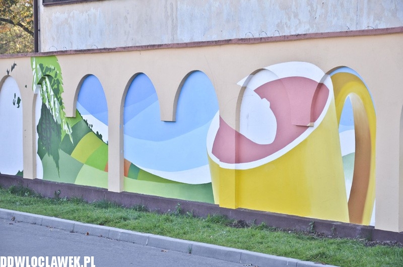 Na murze Delecty powstaje mural