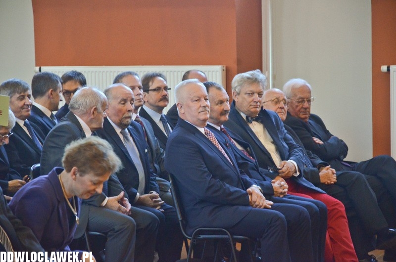 Inauguracja roku akademickiego w WSHE