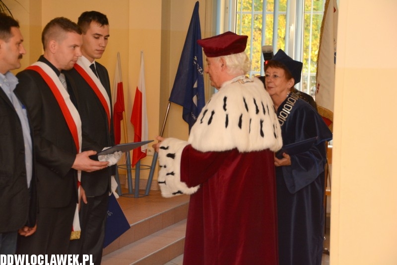 Inauguracja roku akademickiego w WSIiU