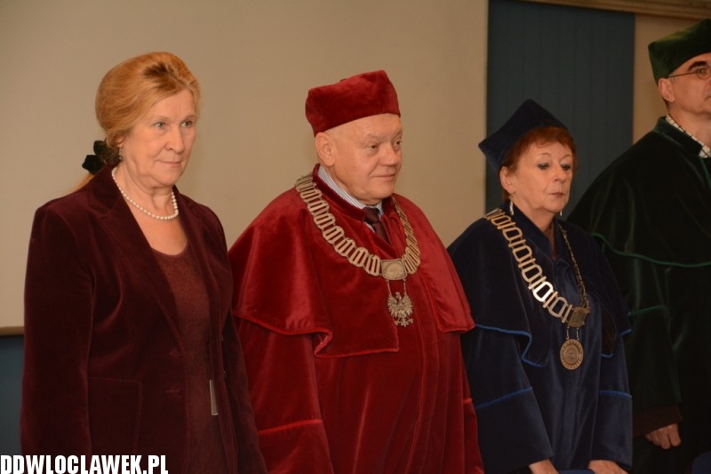 Inauguracja roku akademickiego w WSIiU