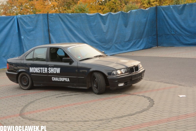 Widowiskowy Monster Truck Chaloupka