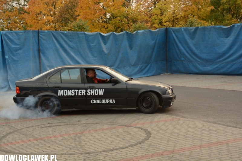 Widowiskowy Monster Truck Chaloupka