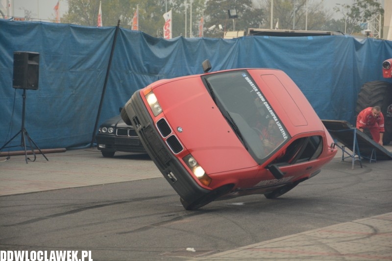 Widowiskowy Monster Truck Chaloupka