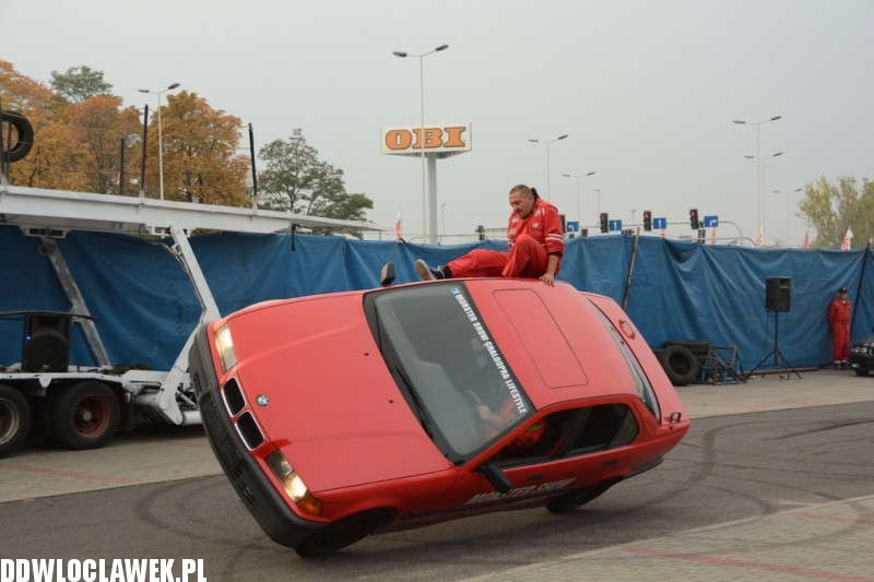 Widowiskowy Monster Truck Chaloupka