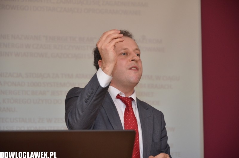 Konferencja KW Bezpartyjny Włocławek