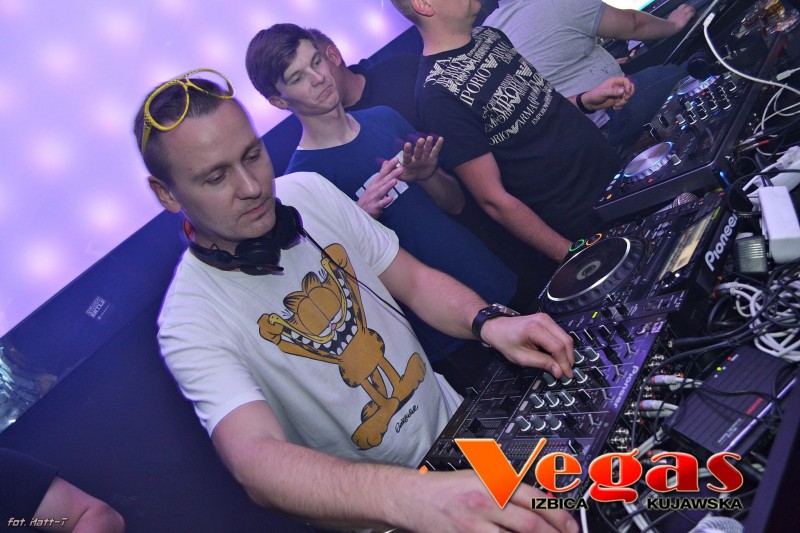 Weekend w klubie Vegas część I