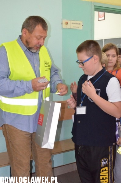 Odblaskiem po oczach z Anwilem