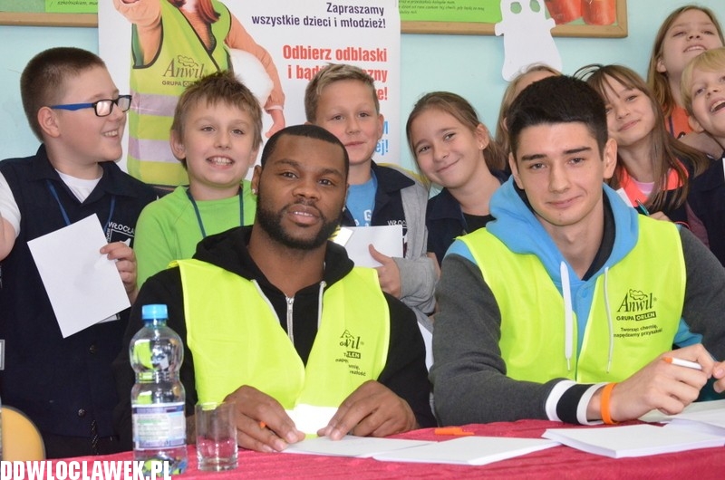 Odblaskiem po oczach z Anwilem