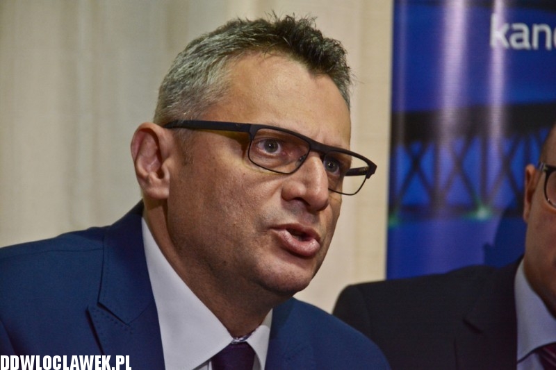 Ministrowie Ewy Kopacz wsparli Wojtkowskiego