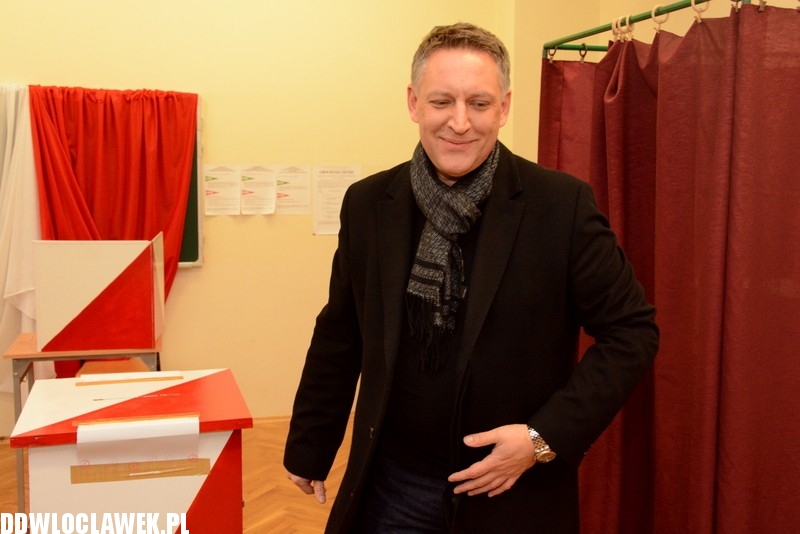 Kandydaci na prezydenta poszli do urn