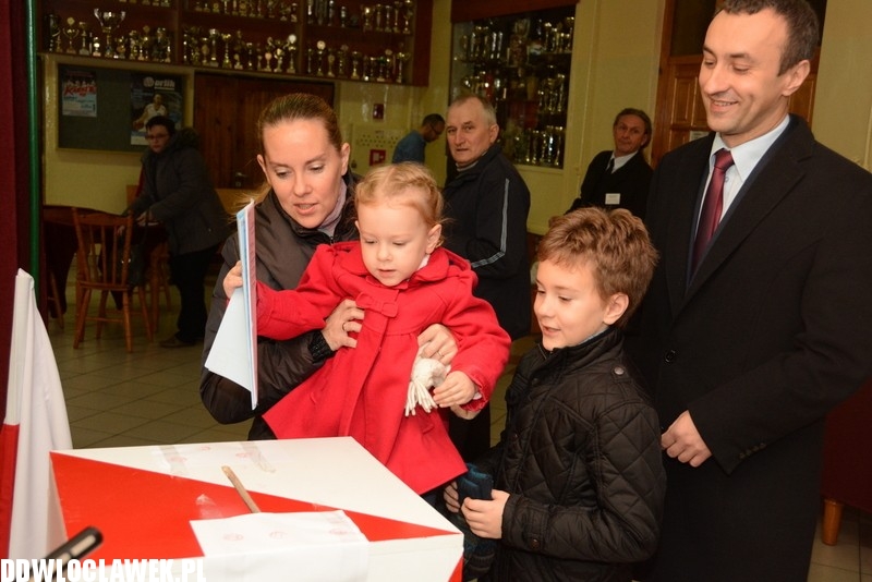 Kandydaci na prezydenta poszli do urn