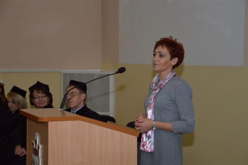 Dyplomowane pielęgniarki z WSHE