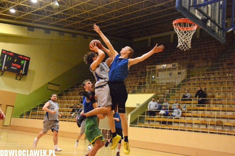 WLKA: Ekoryniec - Feniks/Hotelek Delfin