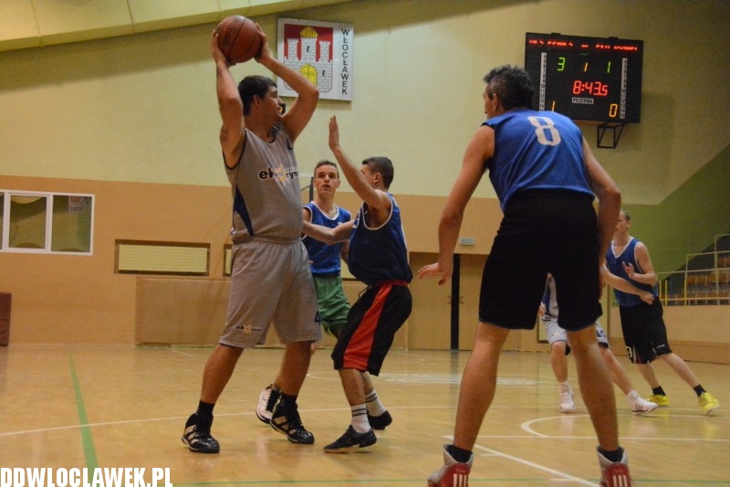 WLKA: Ekoryniec - Feniks/Hotelek Delfin