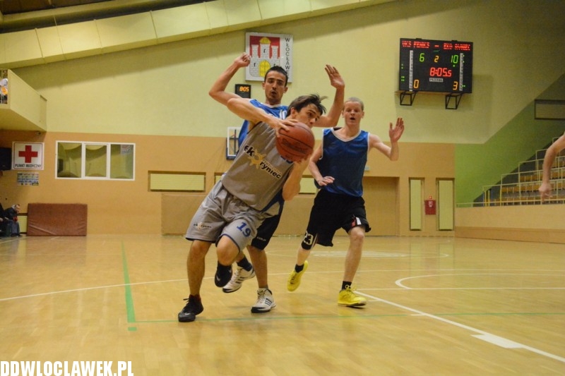 WLKA: Ekoryniec - Feniks/Hotelek Delfin
