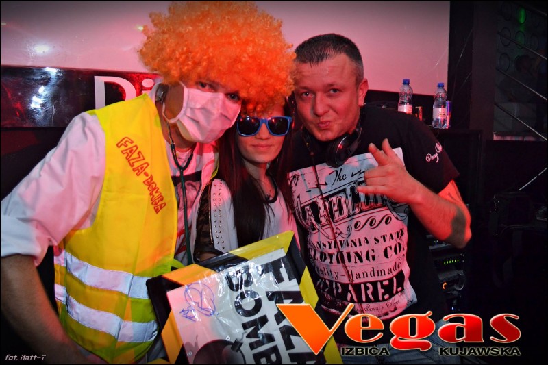 Weekend w klubie Vegas część I
