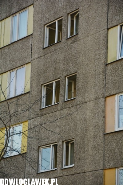Poranny pożar w bloku na placu Kolanowszczyzna