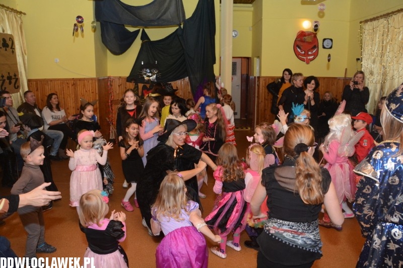 Zaczarowany bal andrzejkowy w klubie Łęg