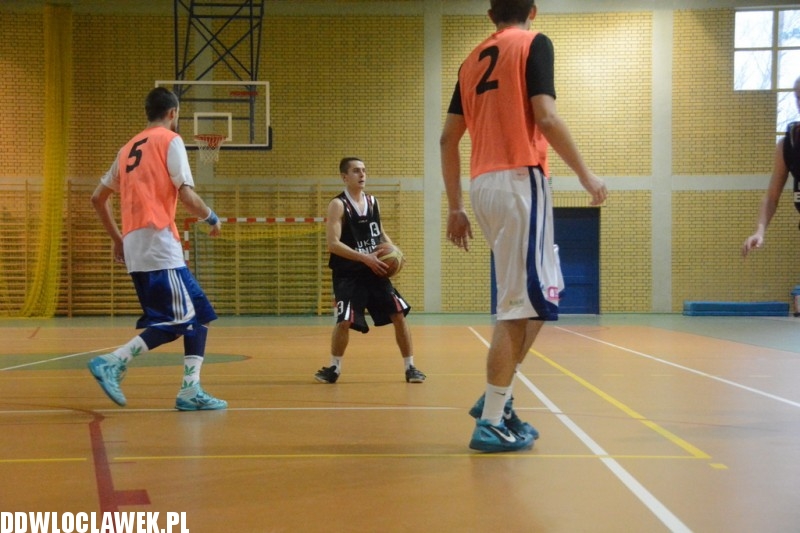 Orione Basketball Cup w sali sportowej ZSS