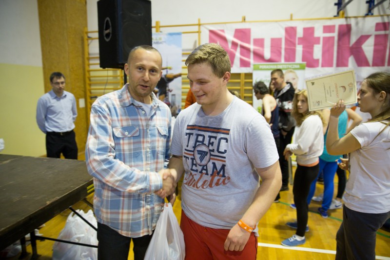 Mikołajkowy Maraton Fitness w sali PWSZ