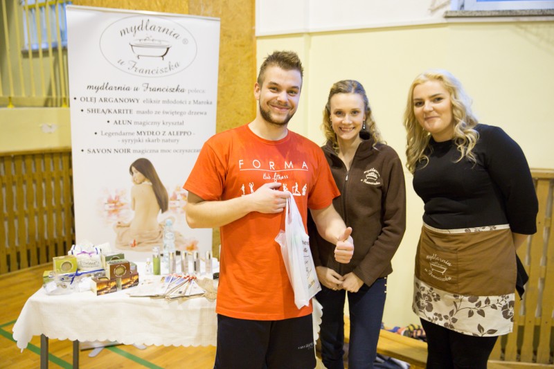 Mikołajkowy Maraton Fitness w sali PWSZ