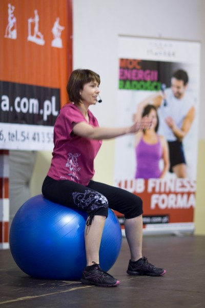 Mikołajkowy Maraton Fitness w sali PWSZ