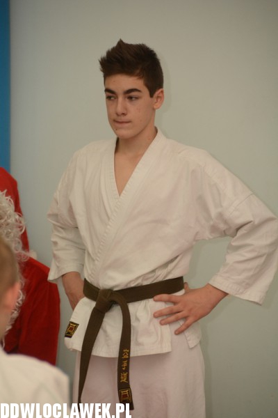 Świąteczny turniej karate w SP20