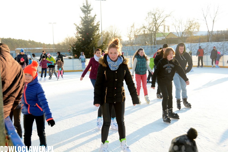Święta na lodowisku przy alei Chopina