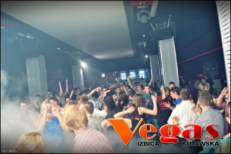 Sylwester w klubie Vegas część I