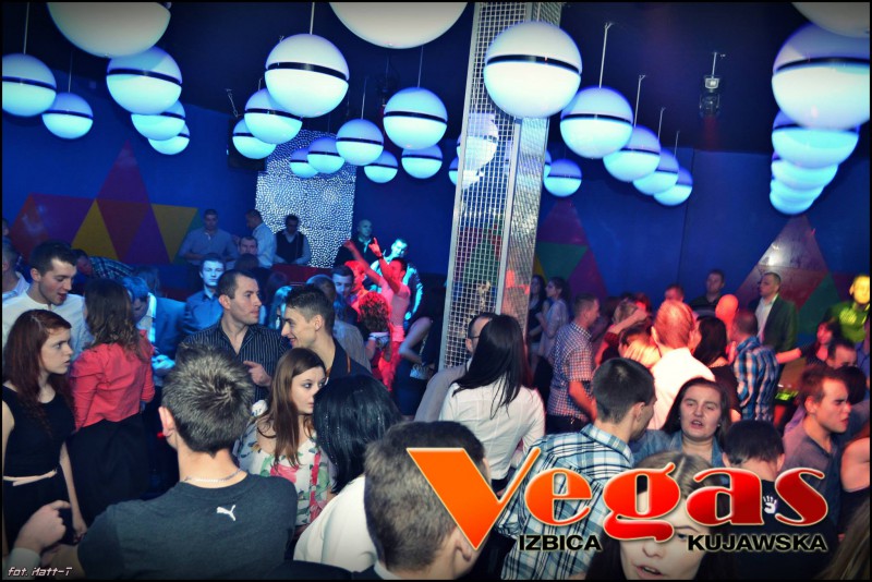 Sylwester w klubie Vegas część I