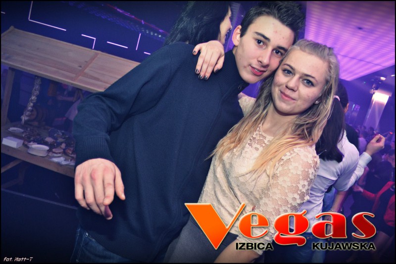 Sylwester w klubie Vegas część I