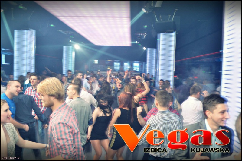Sylwester w klubie Vegas część I