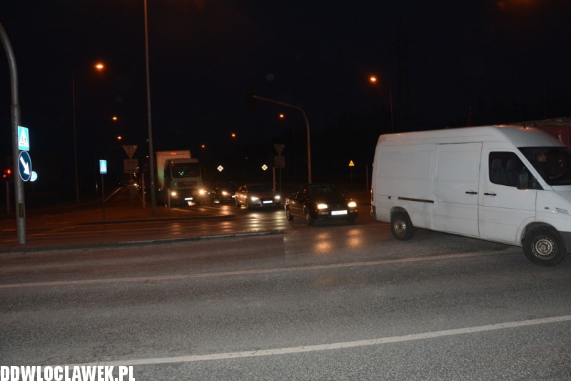 Kolizja tira i auta osobowego na Kruszyńskiej