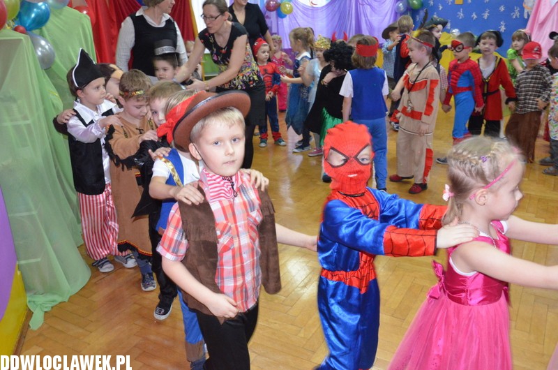 Bal karnawałowy w przedszkolu nr 13 we Włocławku