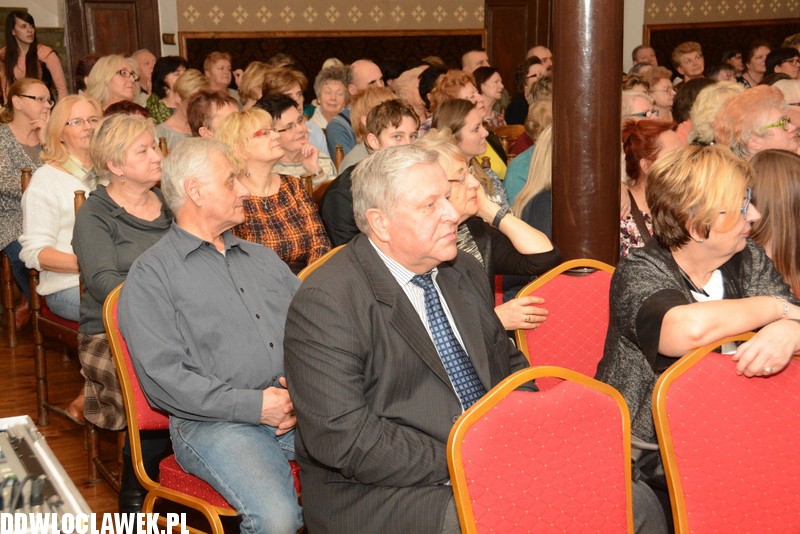 Deser z kulturą Bogactwo wybrzeża